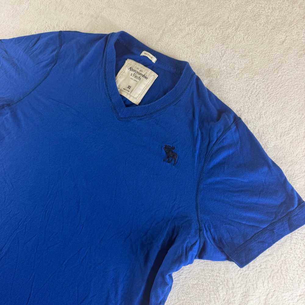 Abercrombie & Fitch T-Shirt Muscle Vintage V-Neck Mens XL Blue Logo 90s